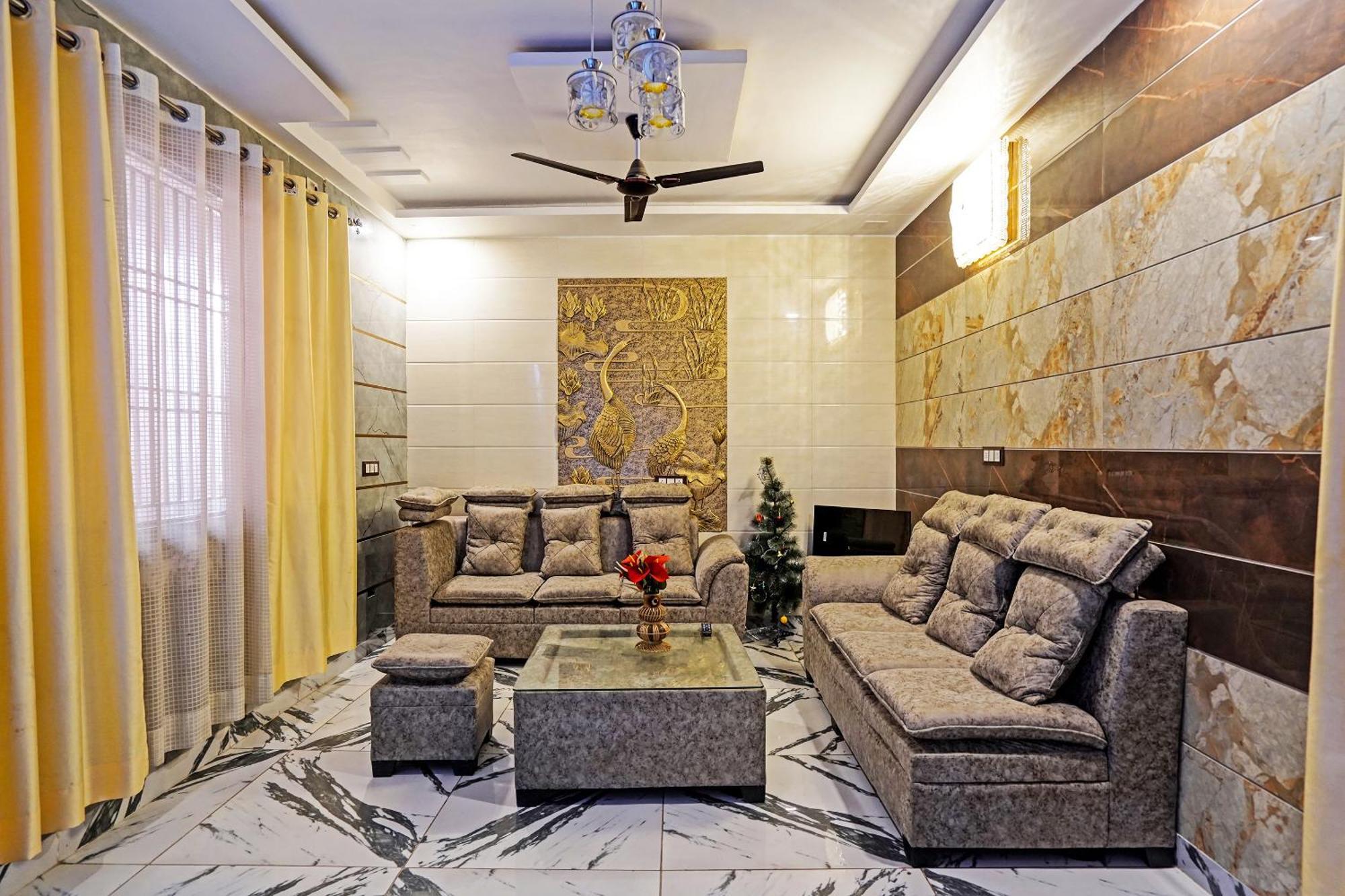 Hotel Play- Platinum Sector144 Couple Friendly Noida Exterior foto
